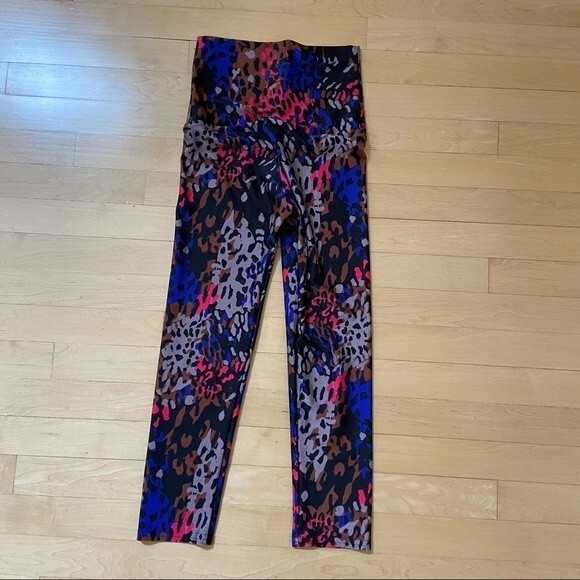 Emily Hsu Design Multicolor Leopard Print  Ultra High Rise Leggings XS NWOT - Picture 4 of 8
